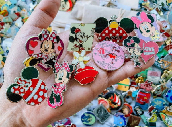 MYSTERY PIN LOT! 5 Guaranteed Authentic Disney Pins — Perfect For